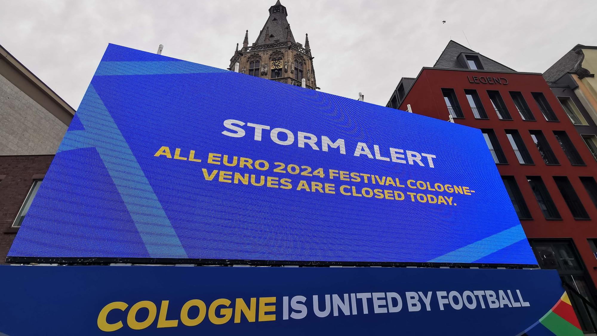 Die Fan-Zone am Heumarkt blieb Dienstag gesperrt.