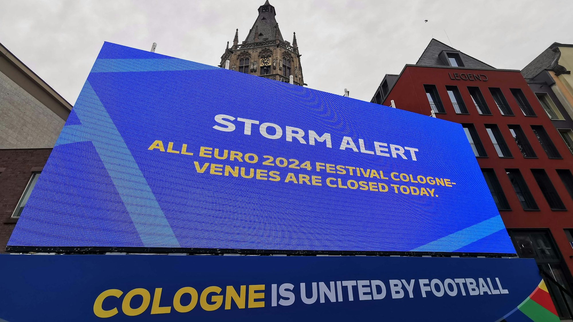 Die Fan-Zone am Heumarkt blieb Dienstag gesperrt.