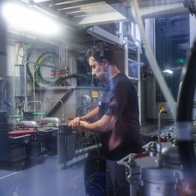 Fachkräfte werden mittlerweile in fast allen Bereichen gesucht.