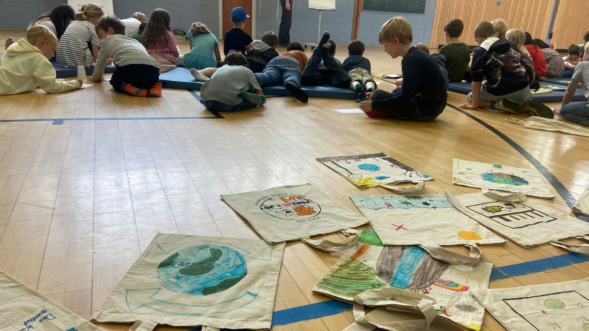 Die Porzer Bürgerstiftung ermöglichte sieben Grundschulen die Teilnahme an einem Bildungsprojekt.