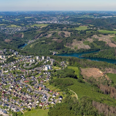 Luftbild von ehemaligen Waldflächen.