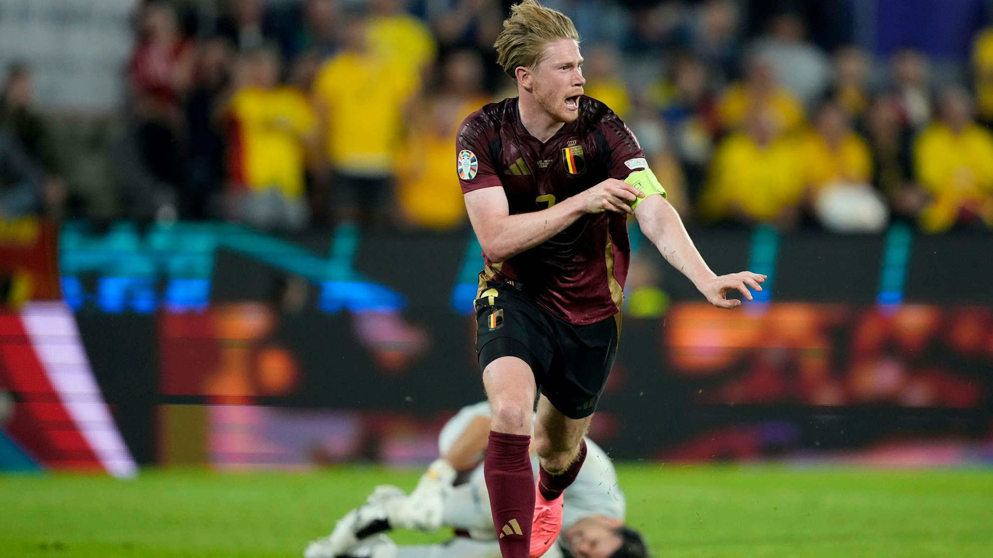 Kevin De Bruyne feiert seinen entscheidenden Treffer zum 2:0 für Belgien.