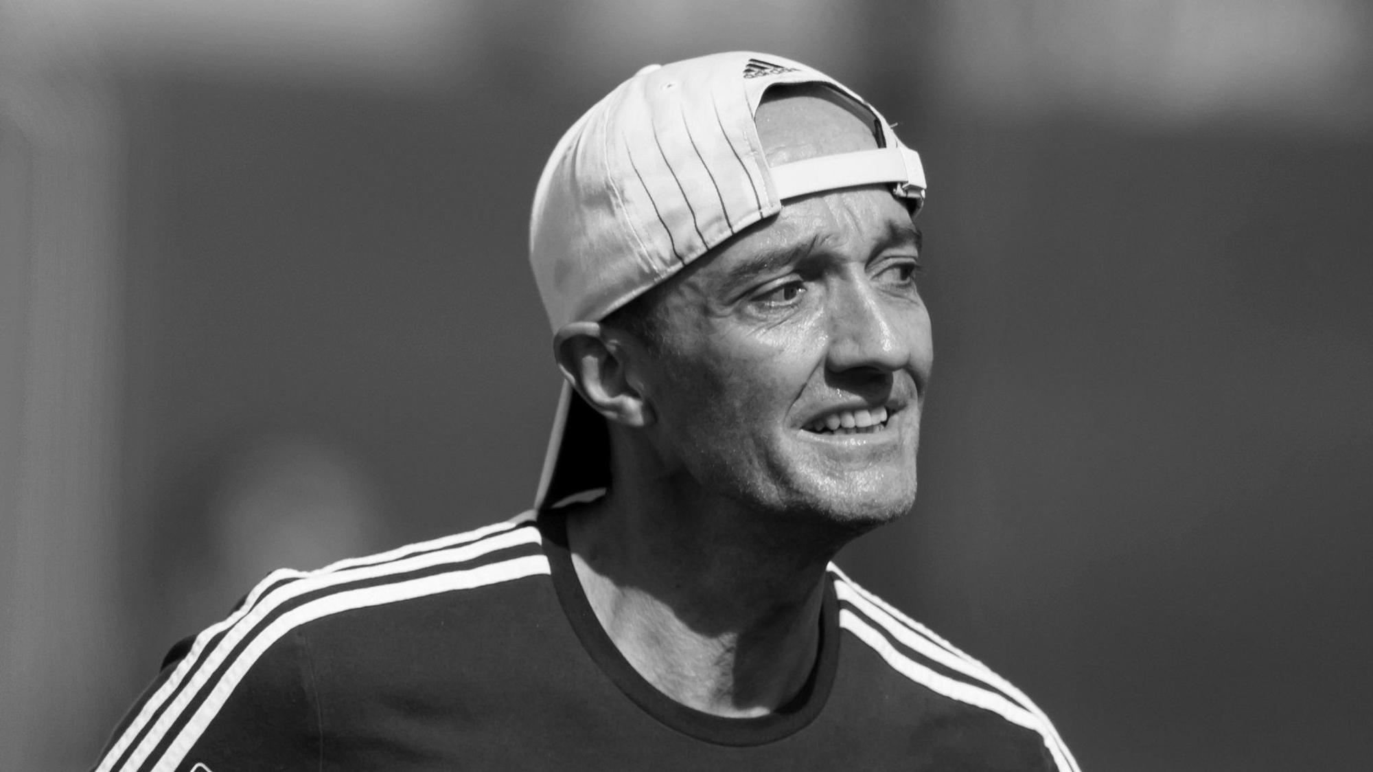 Fitness-Trainer Thomas Wilhelmi vom Fußball-Bundesligisten FC Bayern München nimmt am 06.01.2018 in Doha (Katar) im Trainingslager am Training der Mannschaft teil. Er ist nach langer Krankheit gestorben.