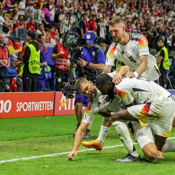 Jubel nach Füllkrugs Treffer zum 1:1 gegen die Schweiz.
