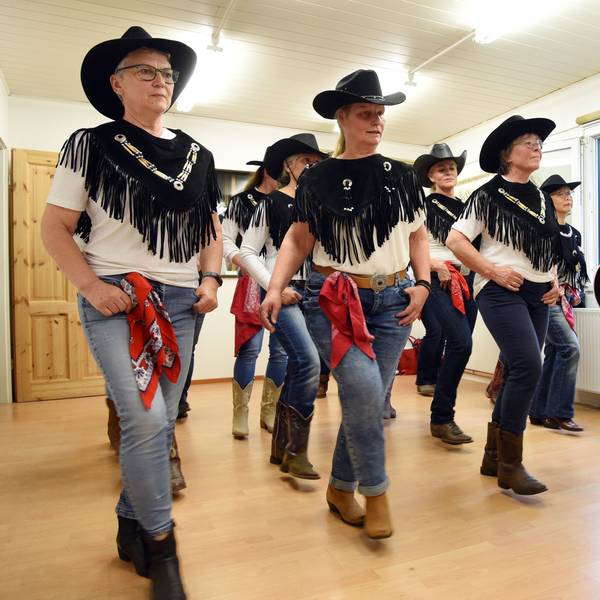 Probe der Stable Stompers und den Country-Musikern der Blazing Cowboys in Lindlar.