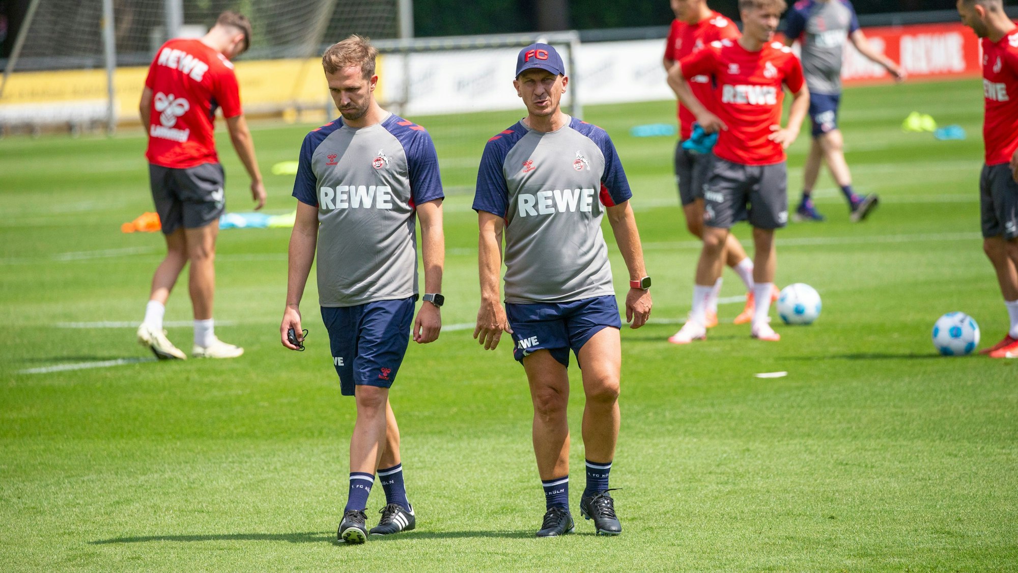 Optimist: Der neue FC-Trainer Gerhard Struber beim Trainingsauftakt am Geißbockheim.