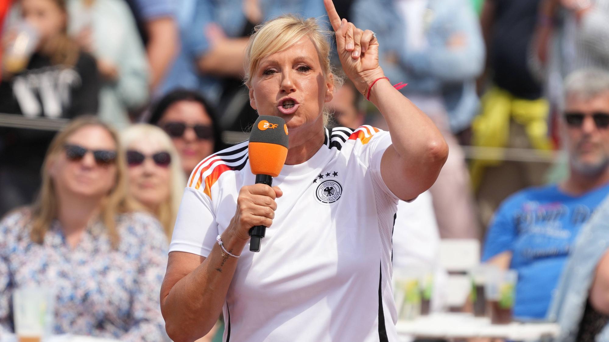 Andrea „Kiwi“ Kiewel gibt im ZDF-„Fernsehgarten“ den Ton an.
