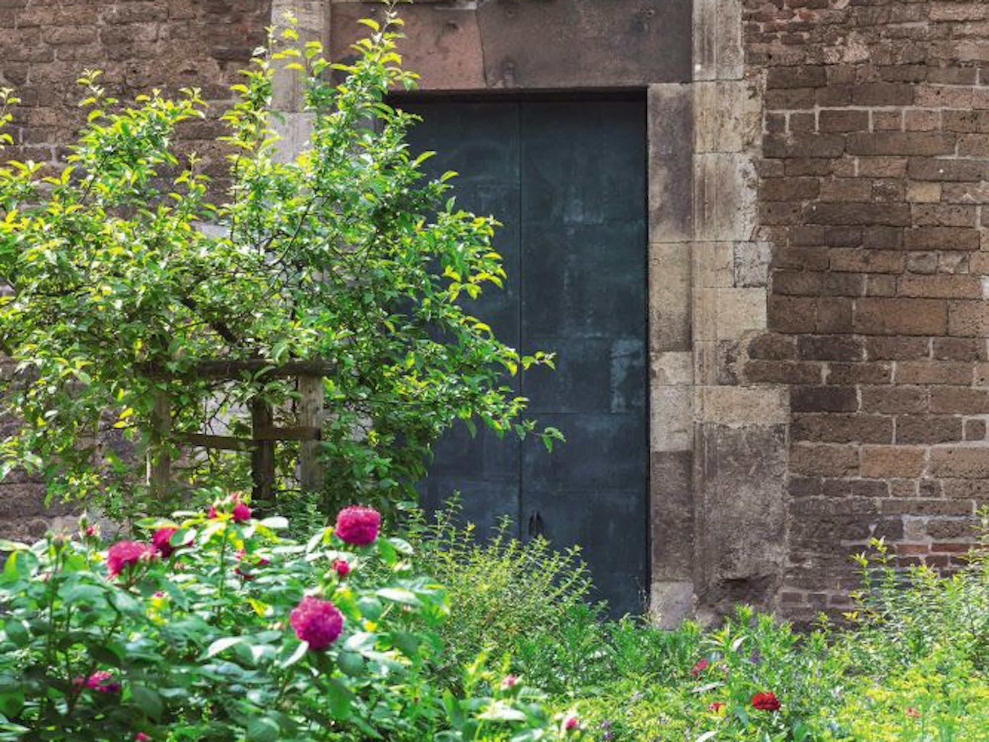 Cäciliengarten im Schnütgen Museum in Köln