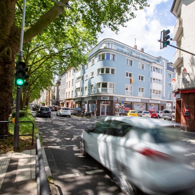 Auf der Luxemburger Straße wird nun die Höchstgeschwindigkeit auf Tempo 30 gesenkt.