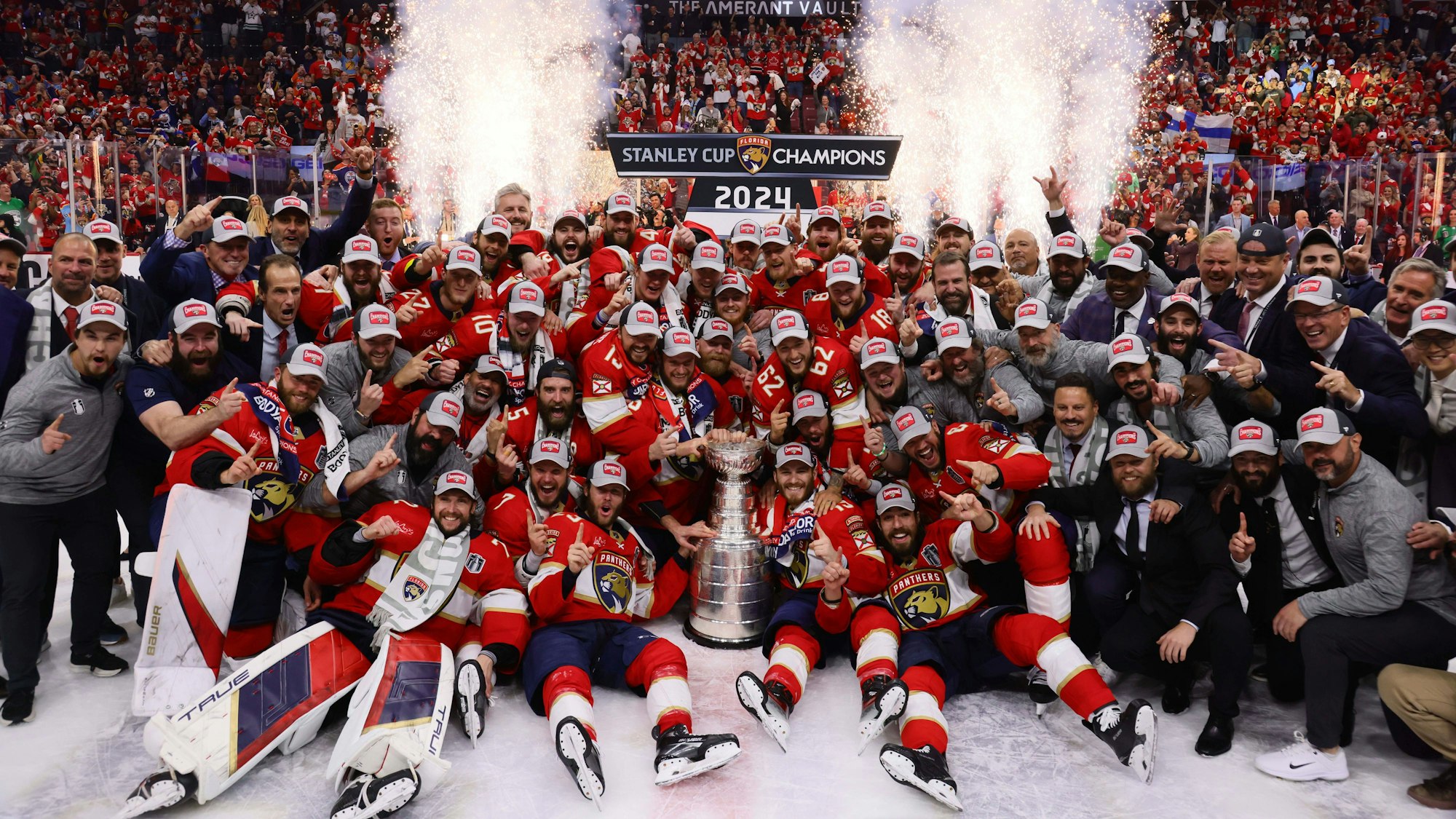 Die Florida Panthers feiern ihren Sieg im Stanley Cup.
