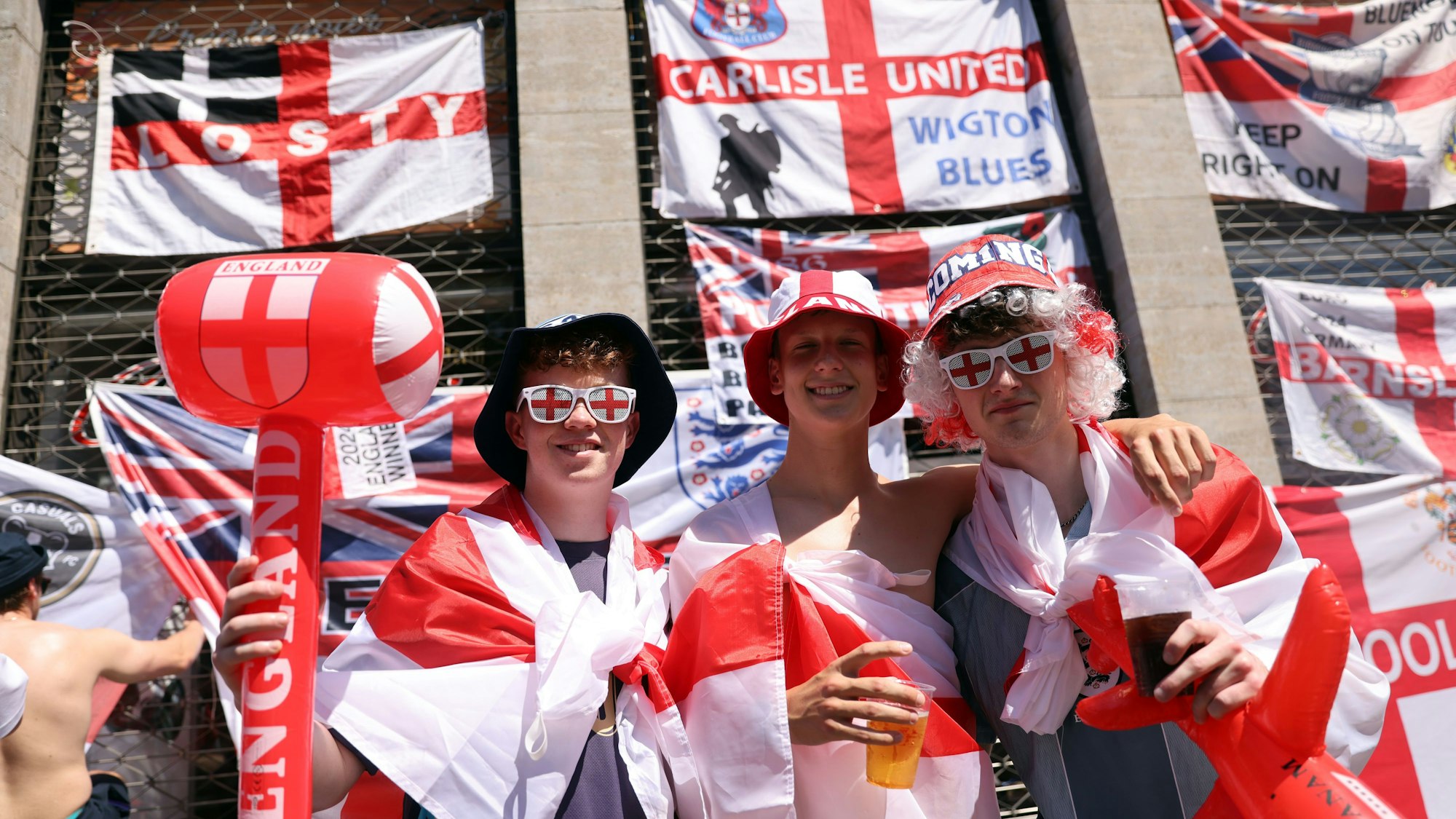 Englische Fans auf dem Alter Markt.