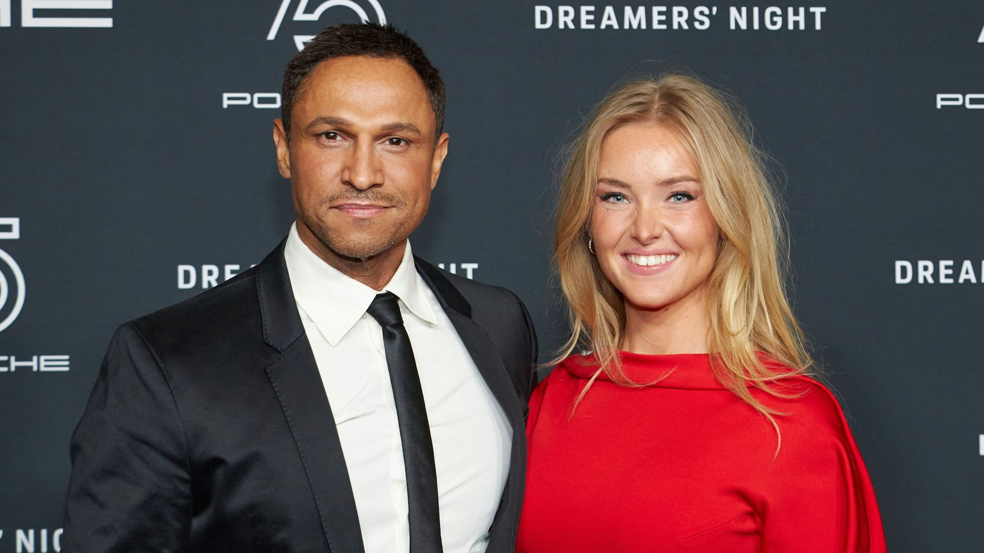 Daniel Aminati und seine Ehefrau Patrice bei einem Auftritt auf dem roten Teppich.