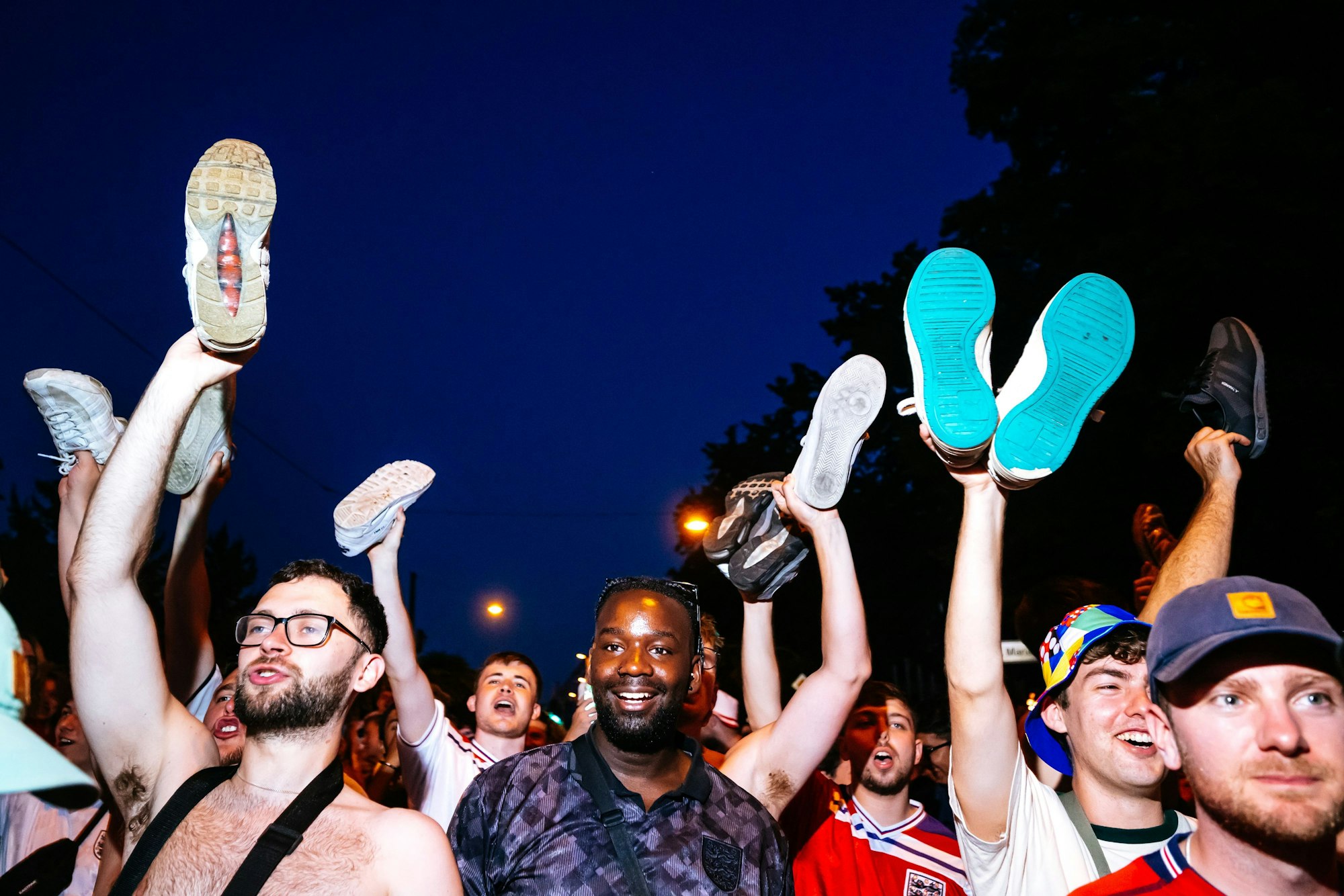 Public Viewing am Rheinufer