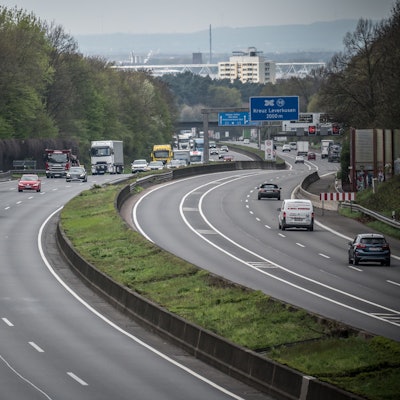 Autobahn 1 zwischen Burscheid und Leverkusen, Brücke Bruchhausener Straße