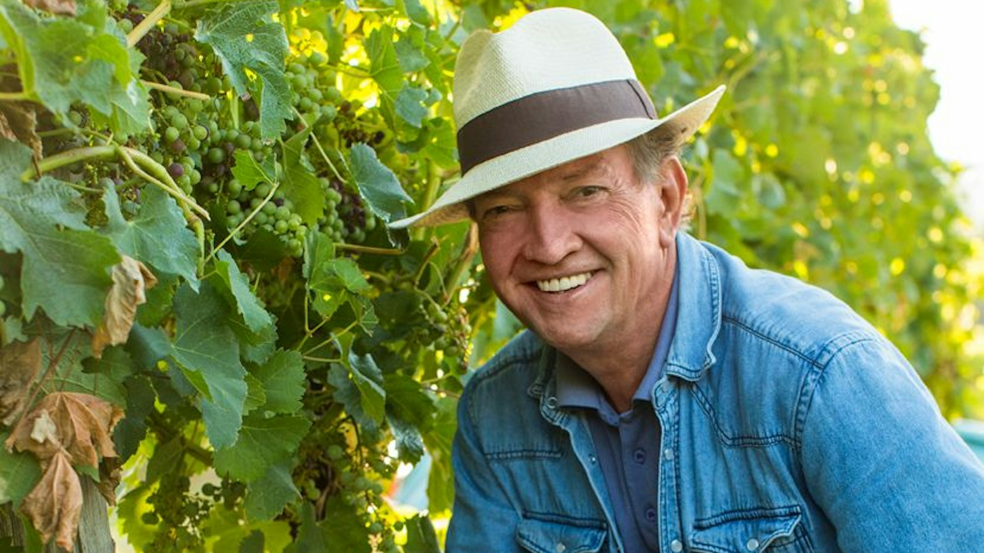 Schwärmt von Bassetts: Krimi-Autor Martin Walker.