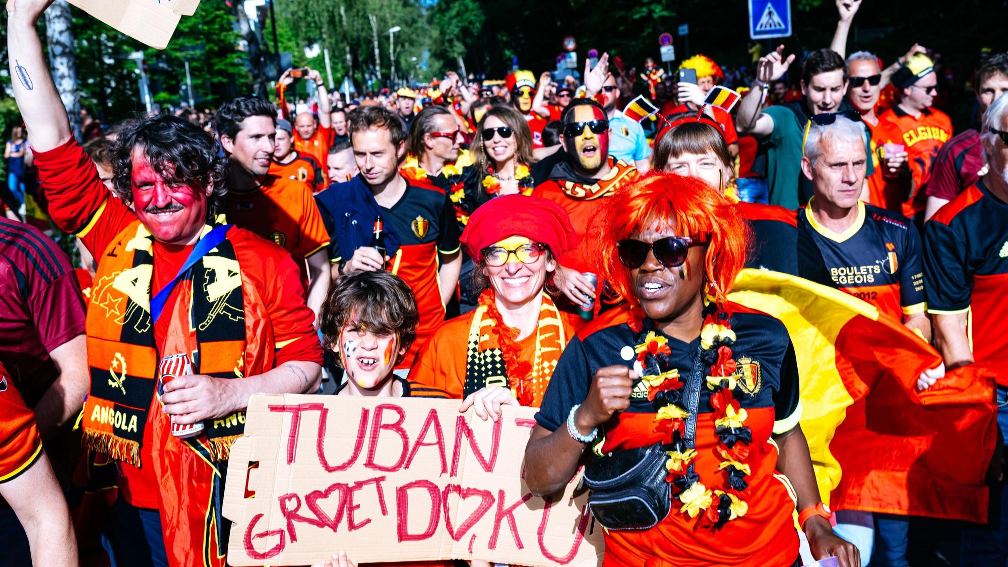 Auch die belgischen Fans kamen mit Zehntausenden Fans nach Köln.