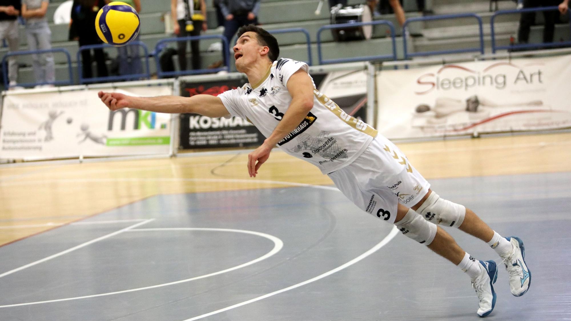 Lennart Bevers vom TuS Mondorf