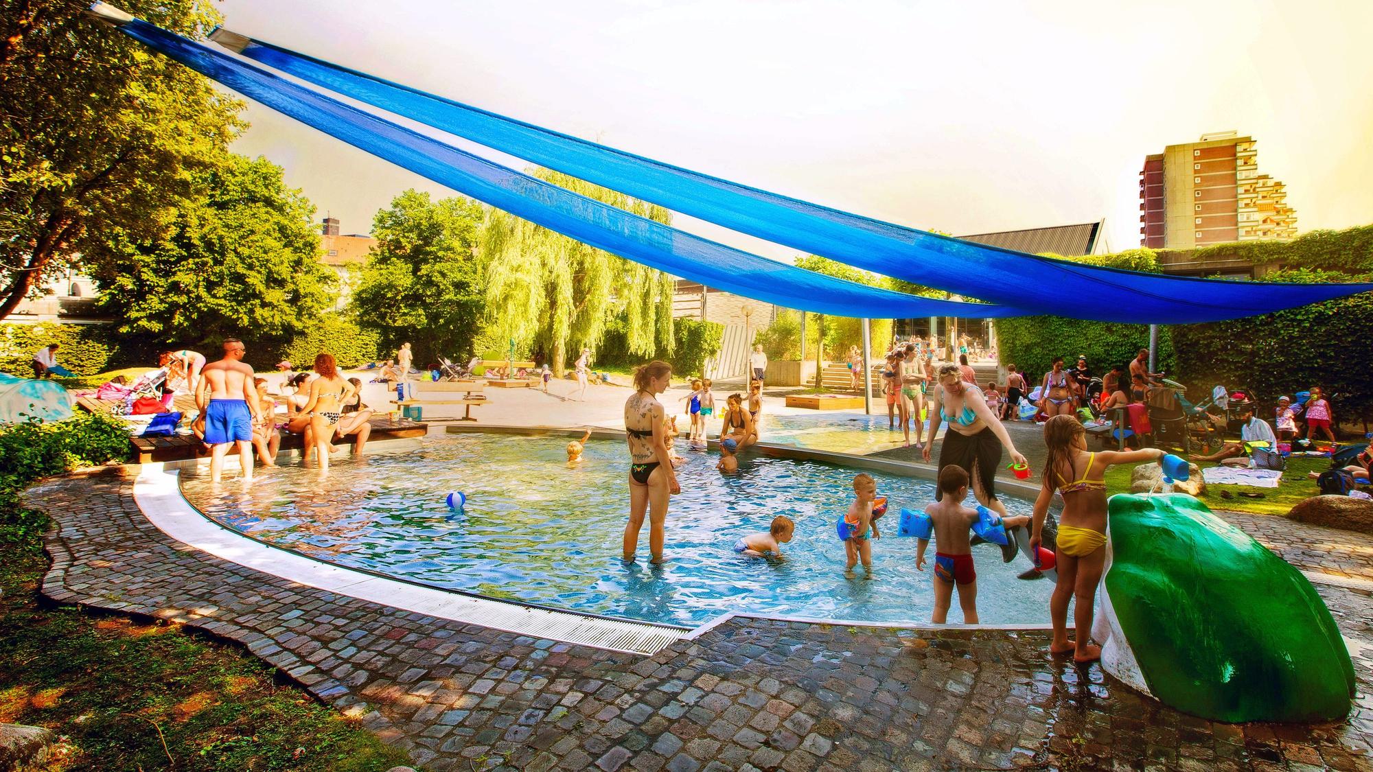 Im Freibad in Zollstock findet man Abkühlung an heißen Tagen.