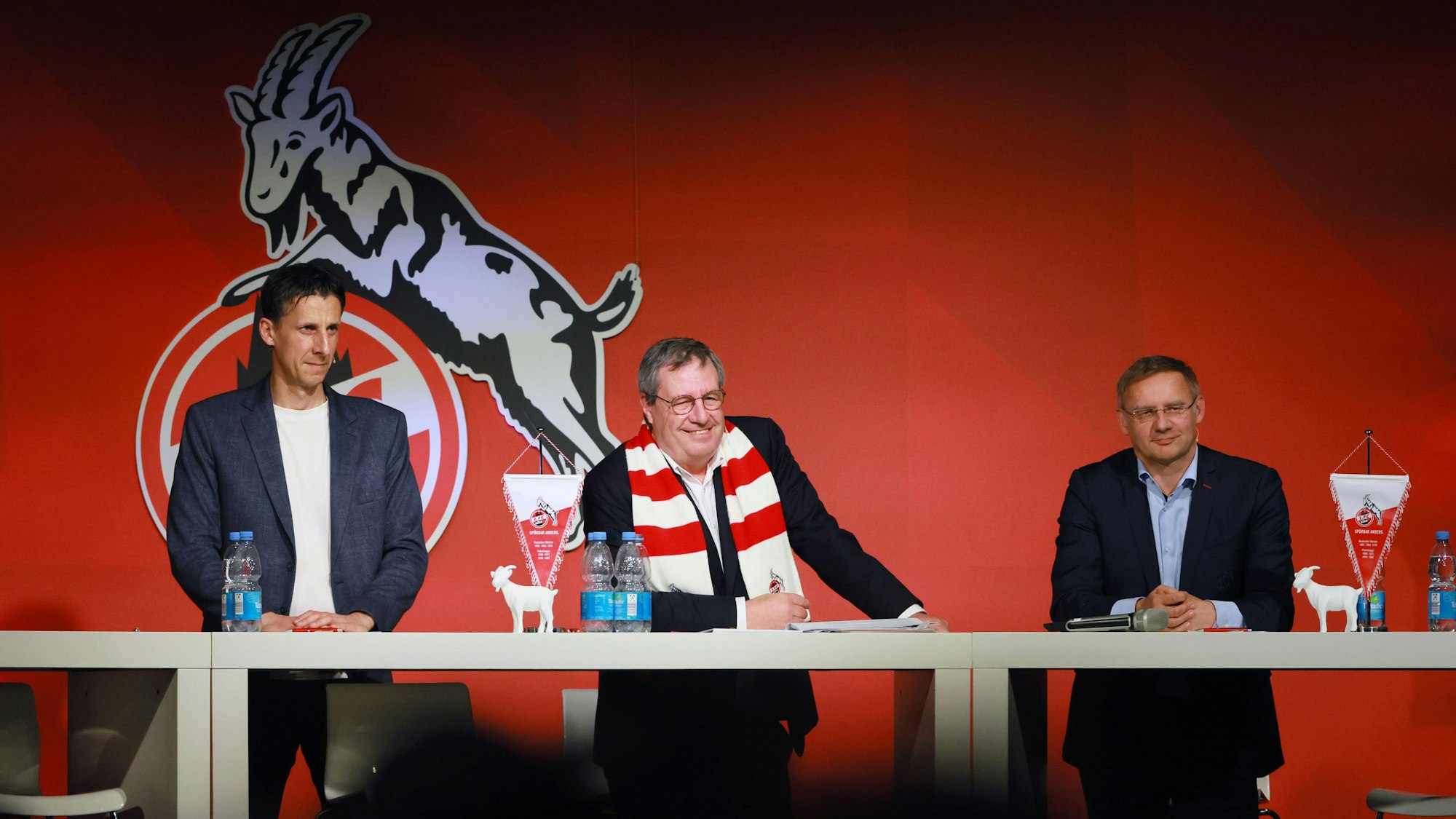 1. FC Köln, MMC-Studios, Mitgliederstammtisch, 12.06.2024, von links: Christian Keller, Werner Wolf, Eckhard Sauren, Bild: Herbert Bucco