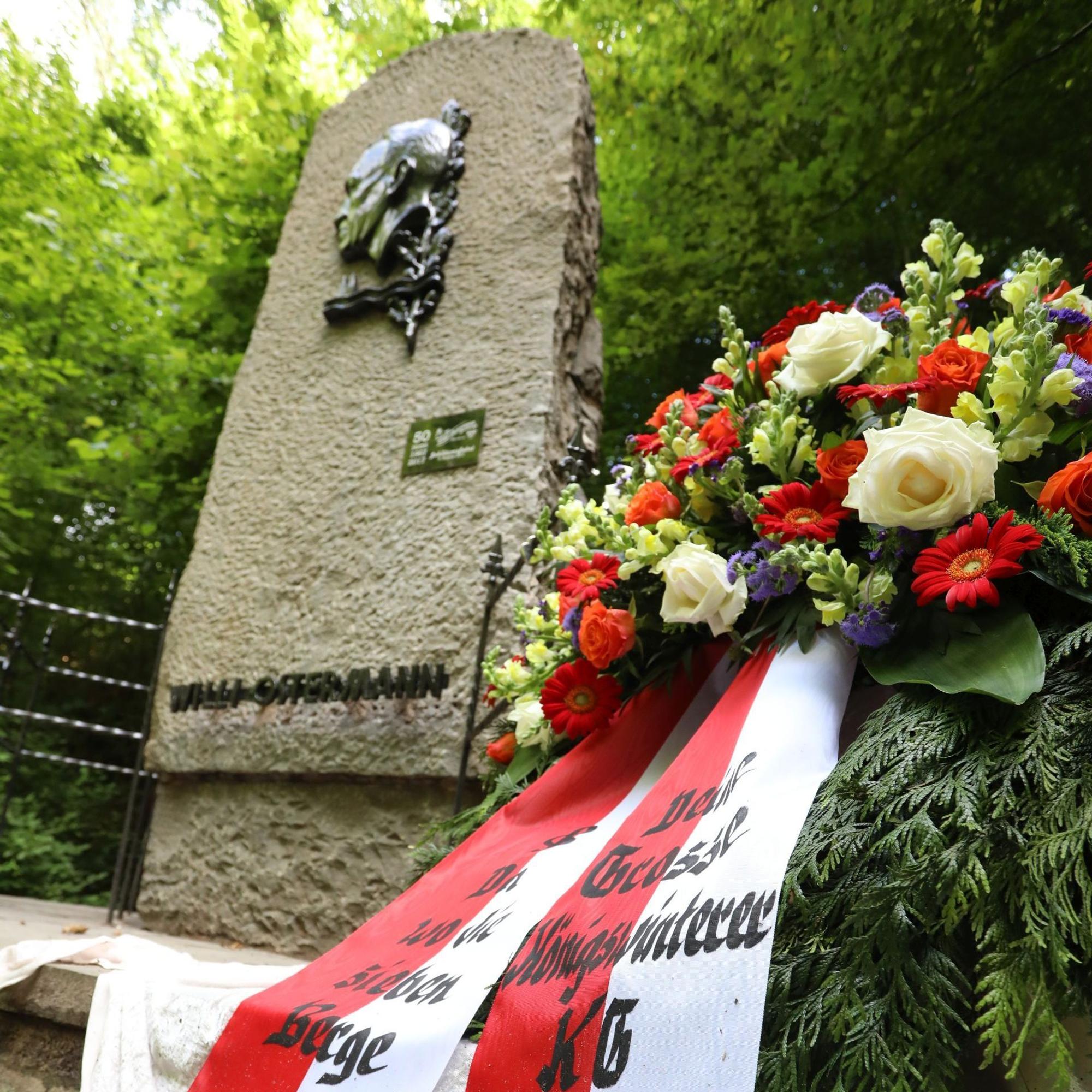 Am 3. Juli 1949 wurde das Willi-Ostermann-Denkmal eingeweiht.