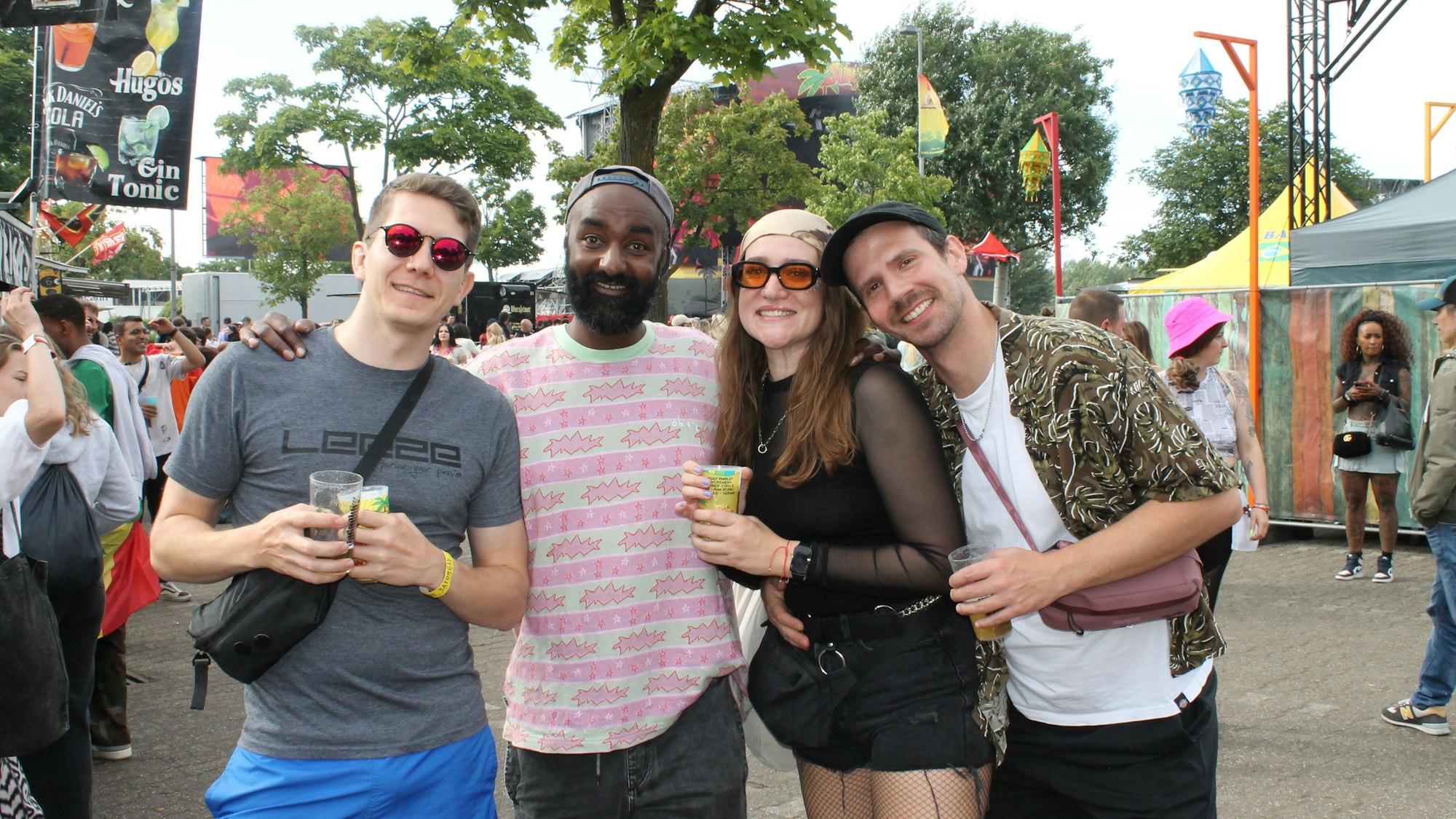 Die Gruppe um Salomo Koch (2. v. l.).