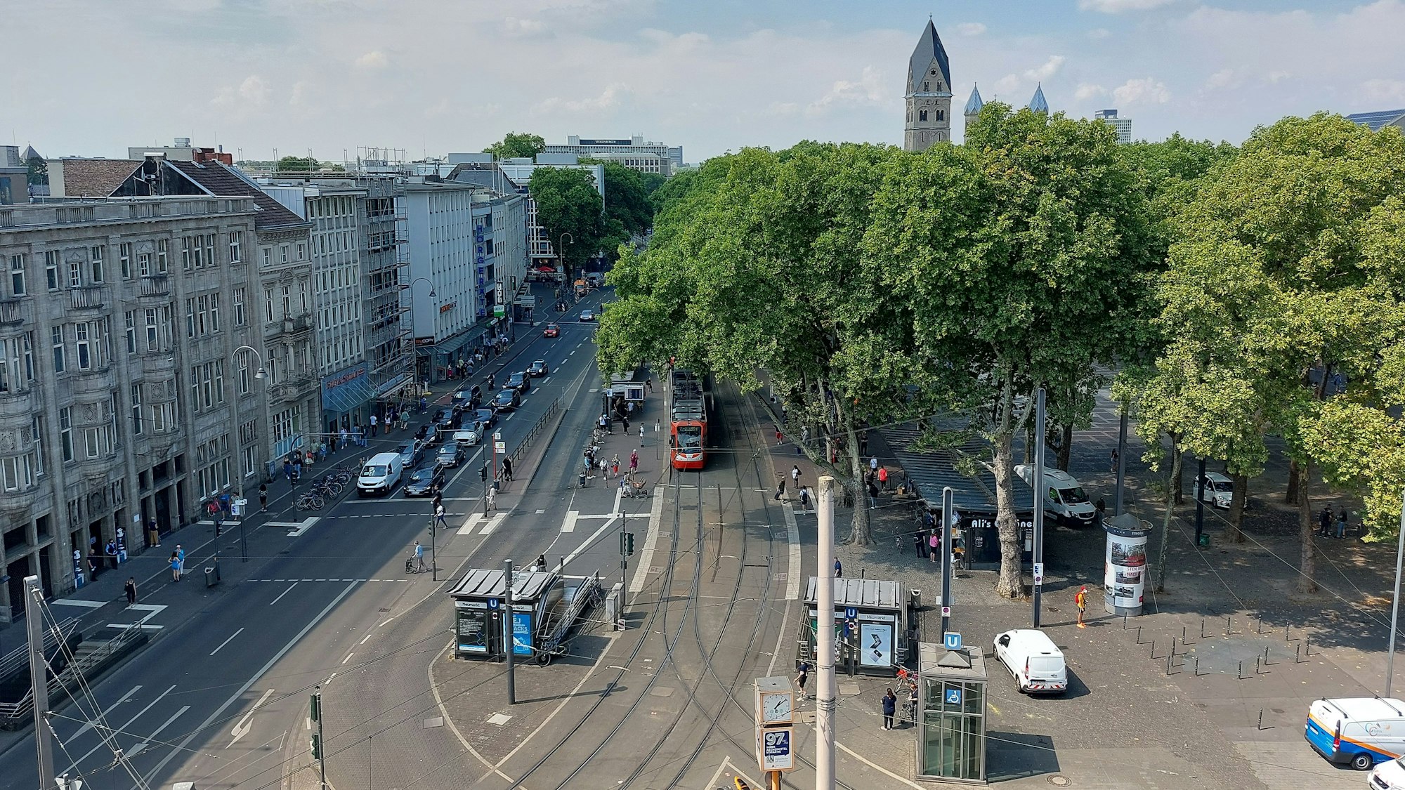 Blick auf den Neumarkt