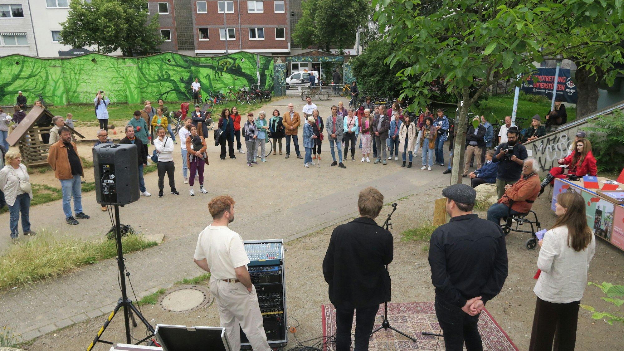 Auftaktveranstaltung der Kampagne im Ehrenfelder Leo-Amann-Park.