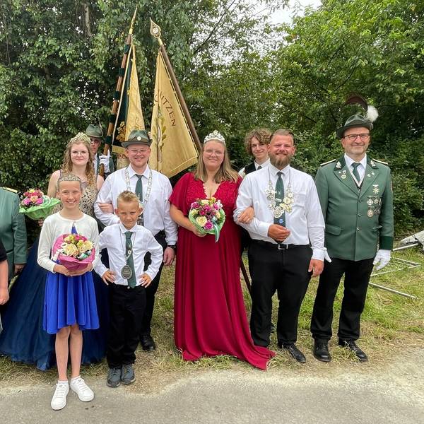 Die neuen Würdenträger in Marienheide.