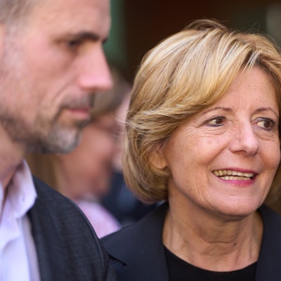 Die rheinland-pfälzische Ministerpräsidentin Malu Dreyer (SPD) in einer Pause bei der Auswärtigen Ministerratssitzung der Landesregierung Rheinland-Pfalz in Dernau.