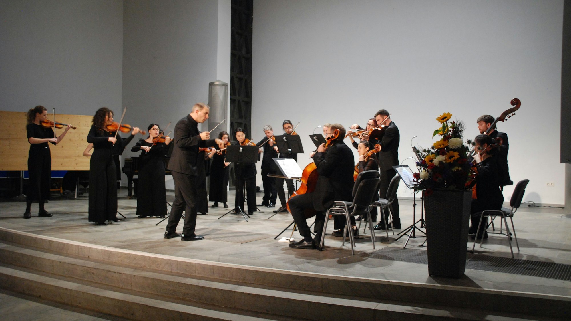 Das Folkwang Kammerorchester bei einem früheren Auftritt in Bad Münstereifel.