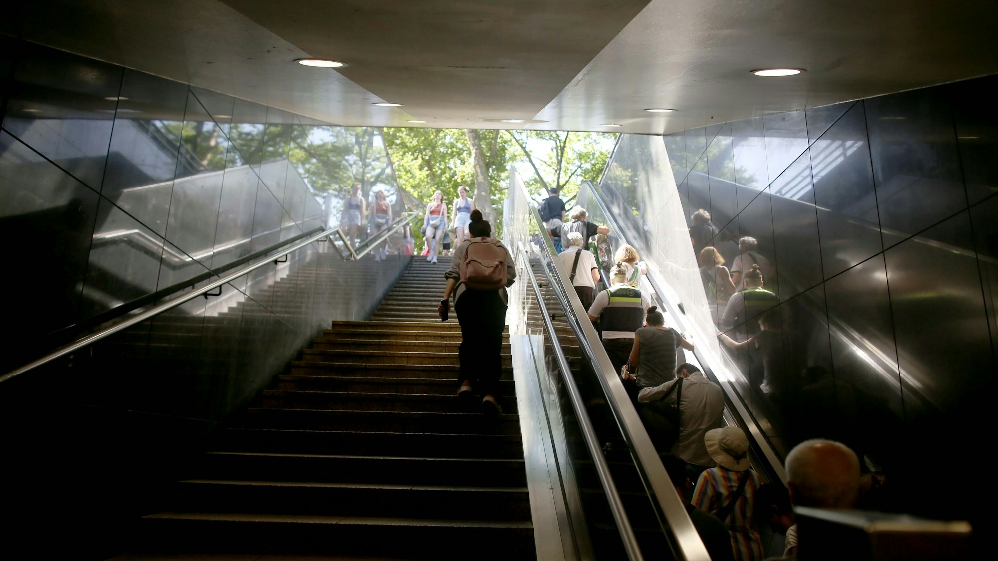 Die Rolltreppen am Neumarkt werden erneuert.
