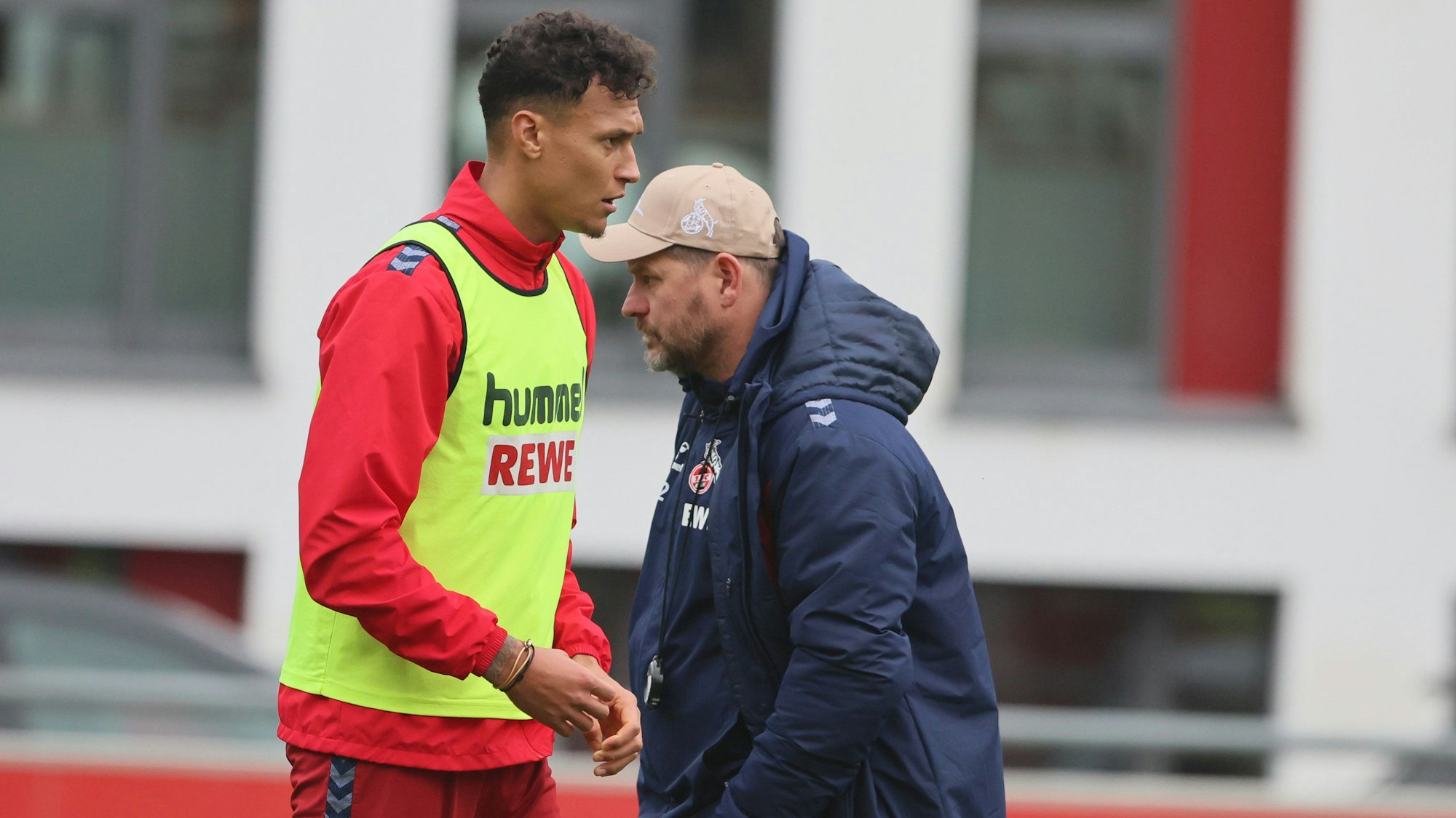 Erst getrennt, jetzt beim HSV wiedervereint: Die beiden Ex-Kölner Davie Selke (links) und Steffen Baumgart.