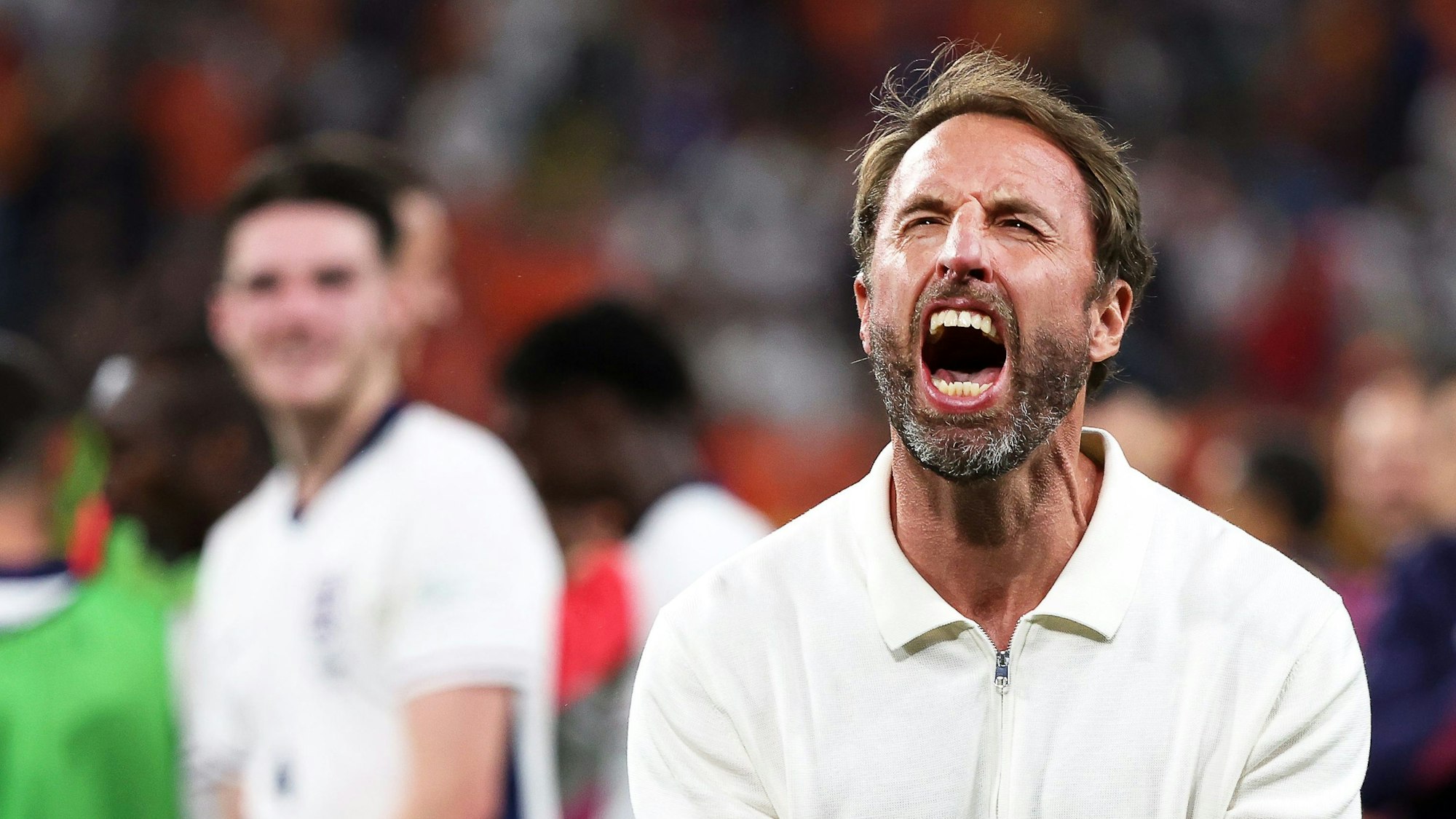 Der englische Fußball-Nationaltrainer Gareth Southgate bejubelt den 2:1-Sieg der Engländer im Halbfinale der Fußball-Europameisterschaft 2024 egen die Niederlande in Dortmund.