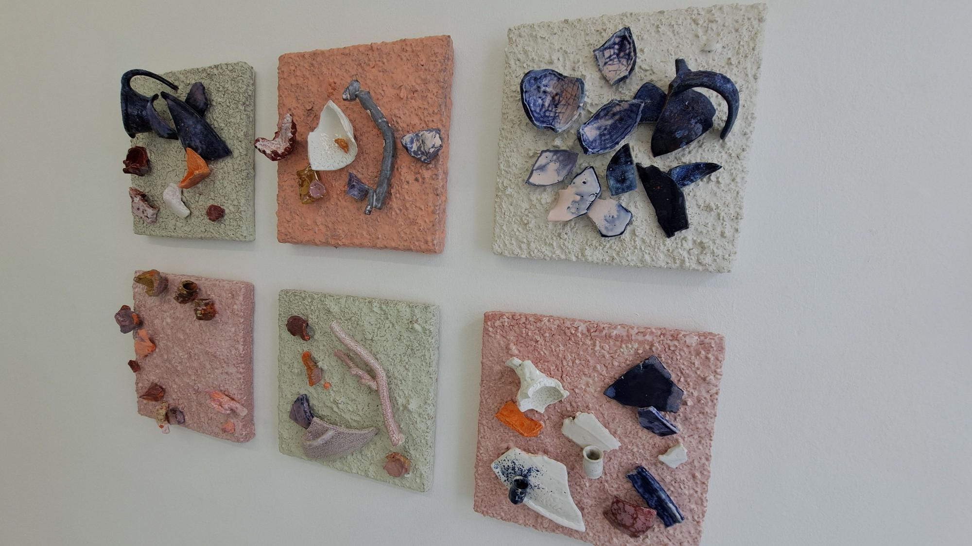 Keramikausstellung "Sculpting Memory" im Siegburger Stadtmuseum mit Arbeiten der französischen Künstler Laurent Petit und Benoit Pouplard.