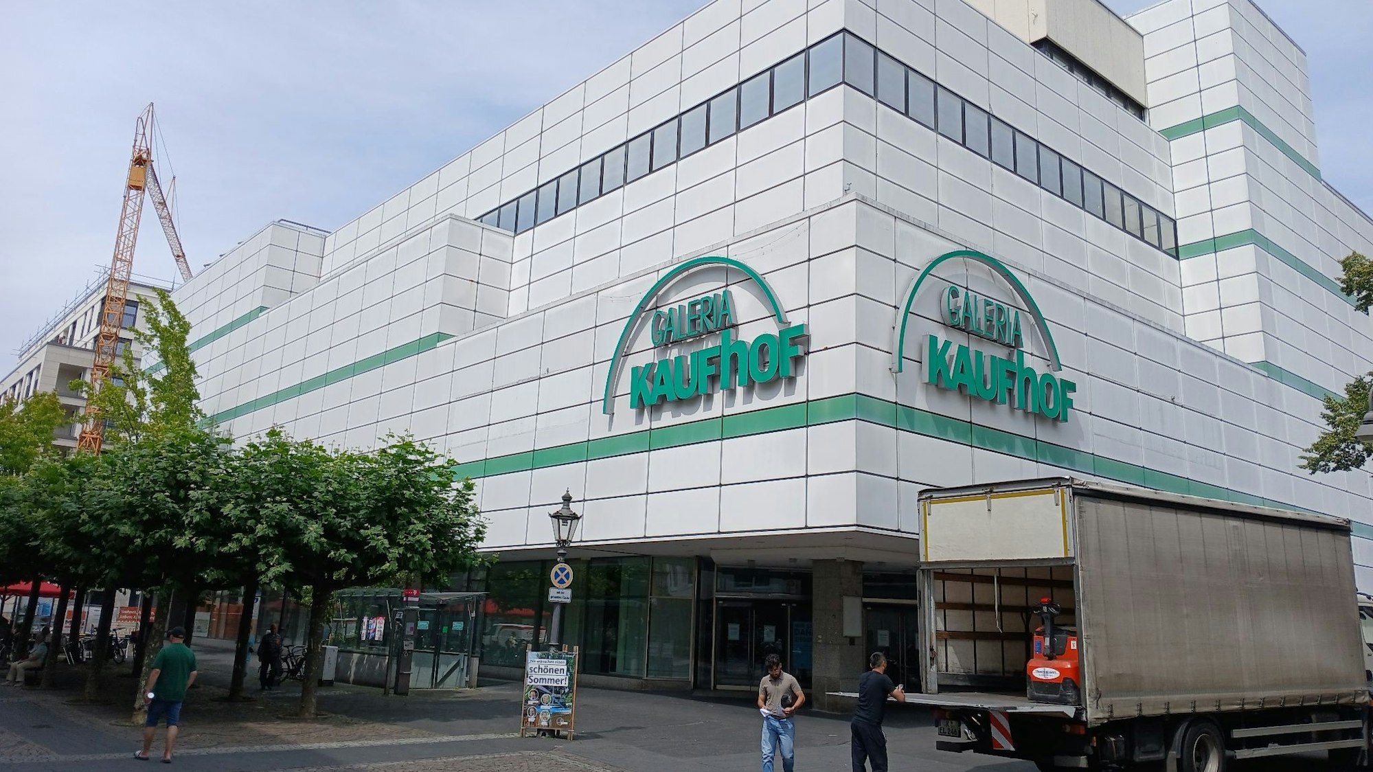 Das ehemalige Kaufhof-Gebäude in der Siegburger Innenstadt.