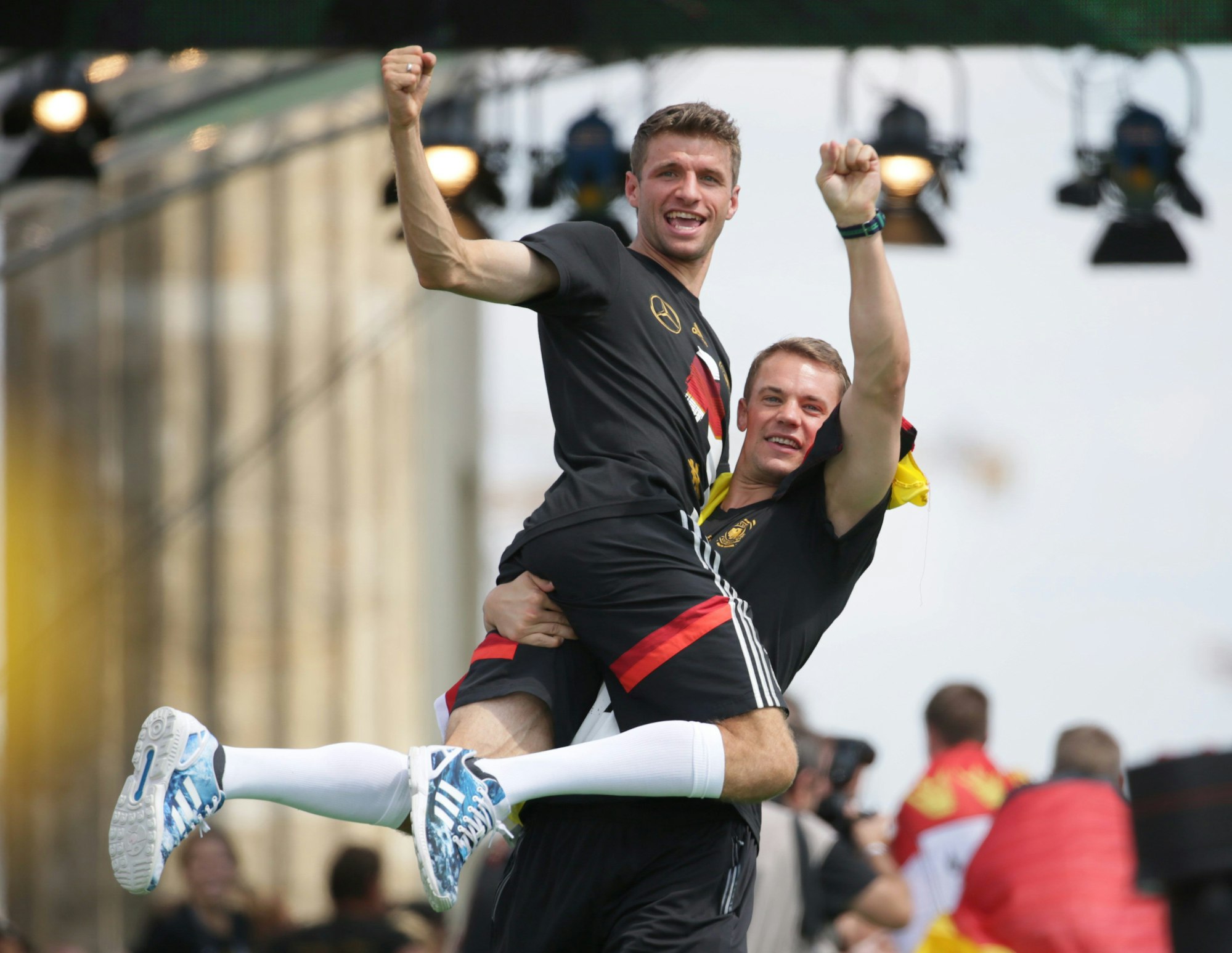 Jubelten gemeinsam nach dem WM-Triumph 2014: Thomas Müller und Manuel Neuer.