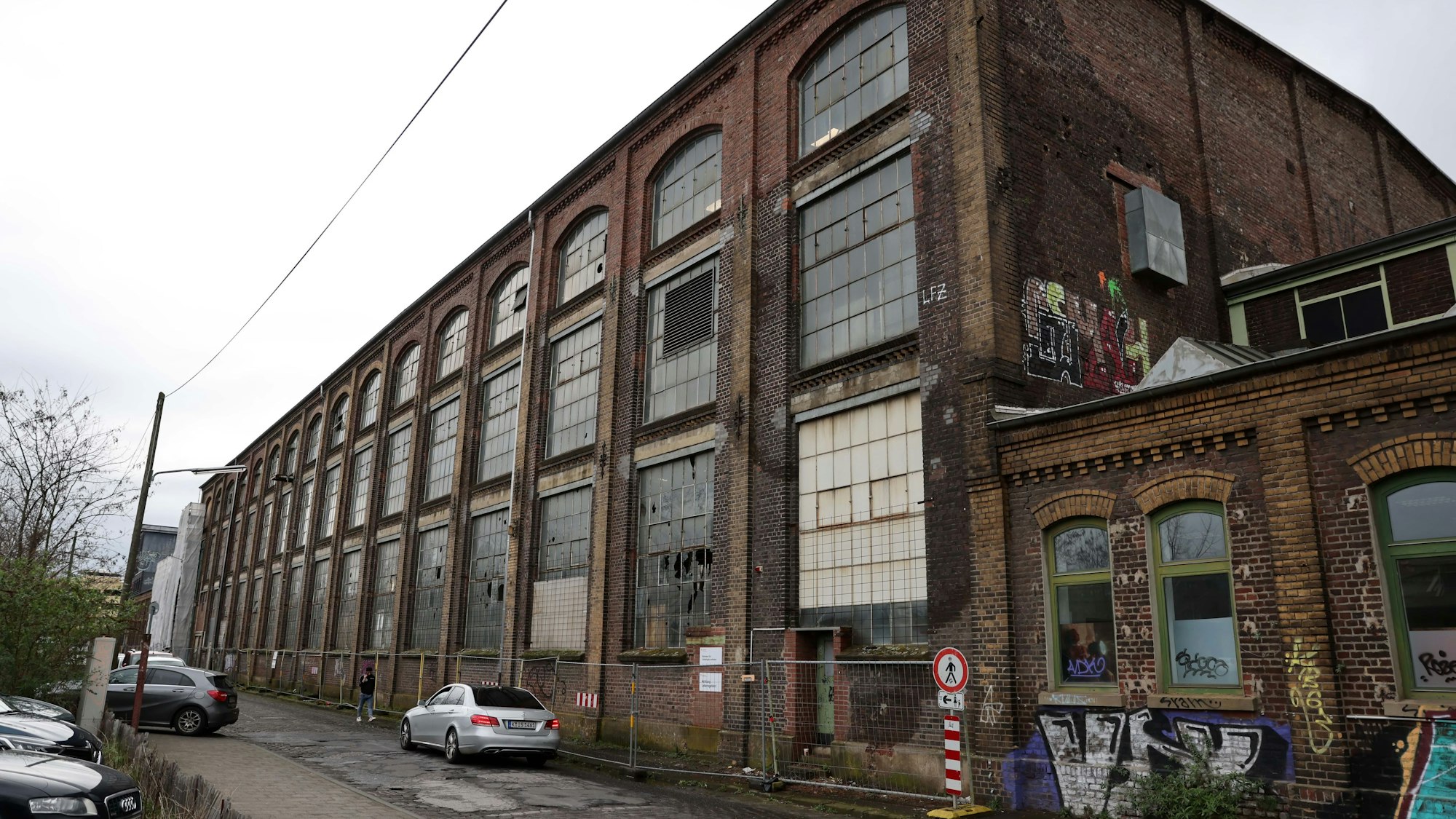 Die ehemalige KHD-Halle 76 in Köln-Kalk.