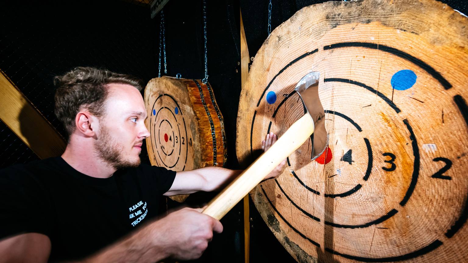 Aron Lack von „Woodcutter“ am neuen Standort in Köln.