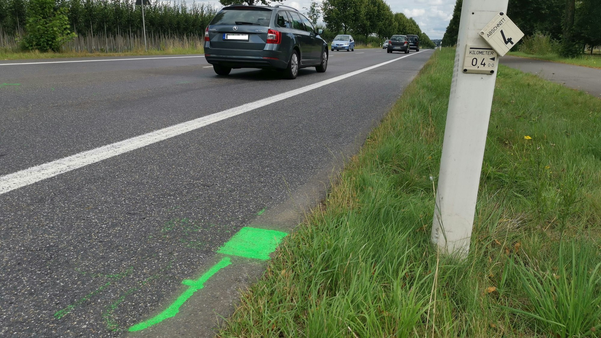 Eine grüne Markierung zeigt, wo der Unfall am Tag zuvor geschah.