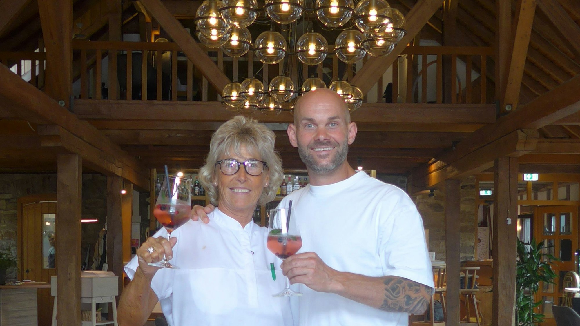 Claudia Schneider und Michael Boldt betreiben das Restaurant Heuboden in Much seit dem Frühjahr