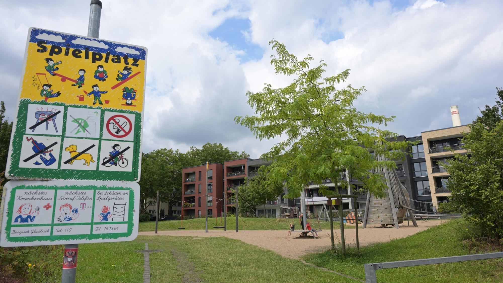 Das Foto zeigt den Spielplatz am Beit-Jala-Platz in Bergisch Gladbach