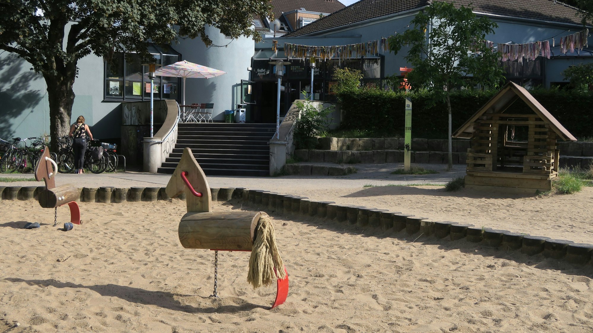 Ein wenig trostlos wirkt der Spielplatz im Leo-Amann-Park.
