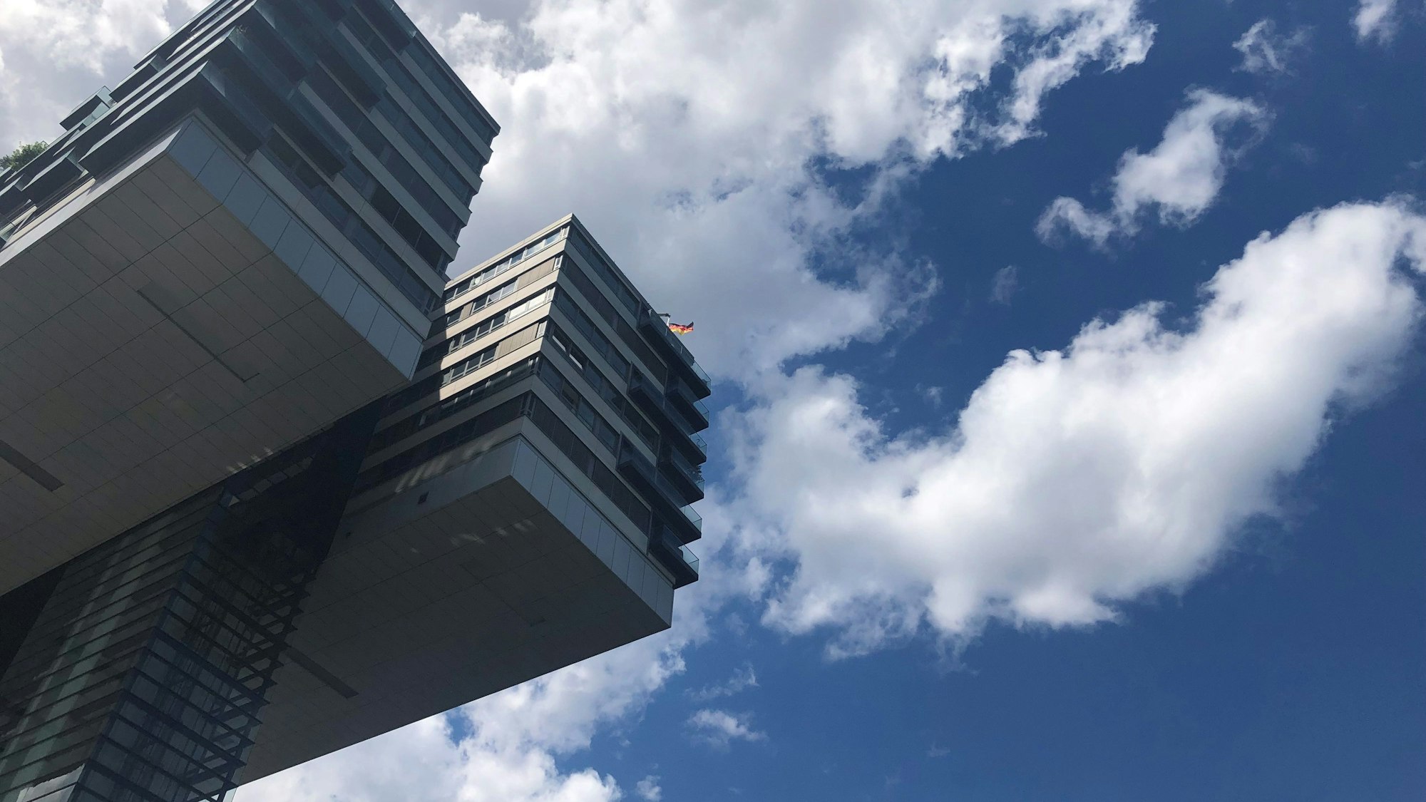 Tolle Ausblicke auf die Kranhäuser.