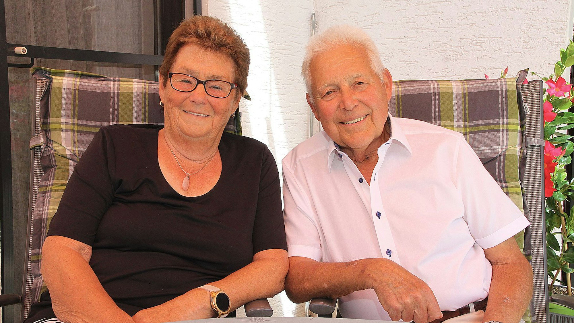 Das Bild zeigt Ursula und Manfred Heel.