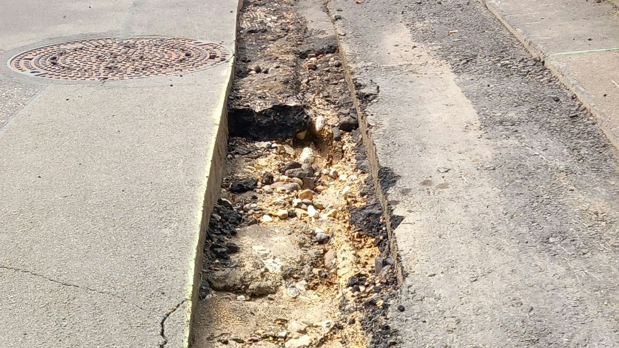 Probleme beim Glasfaserausbau in Wachtberg-Pech.