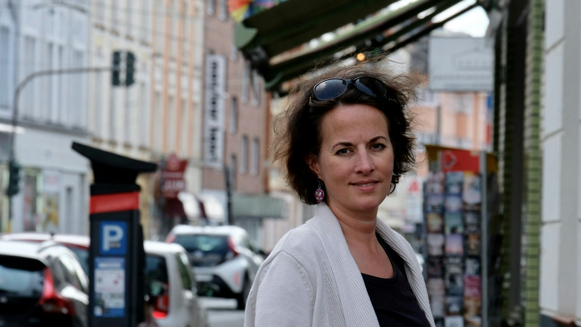 Johanna Tüntsch in ihrem Heimatviertel Sülz