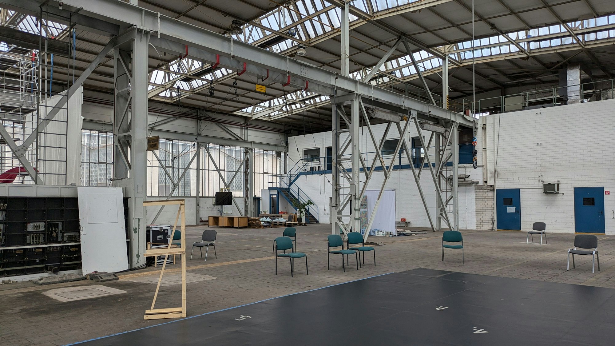 Die Halle 63 wird jetzt schon vom Kreationszentrum Zeitgenössischer Zirkus genutzt.