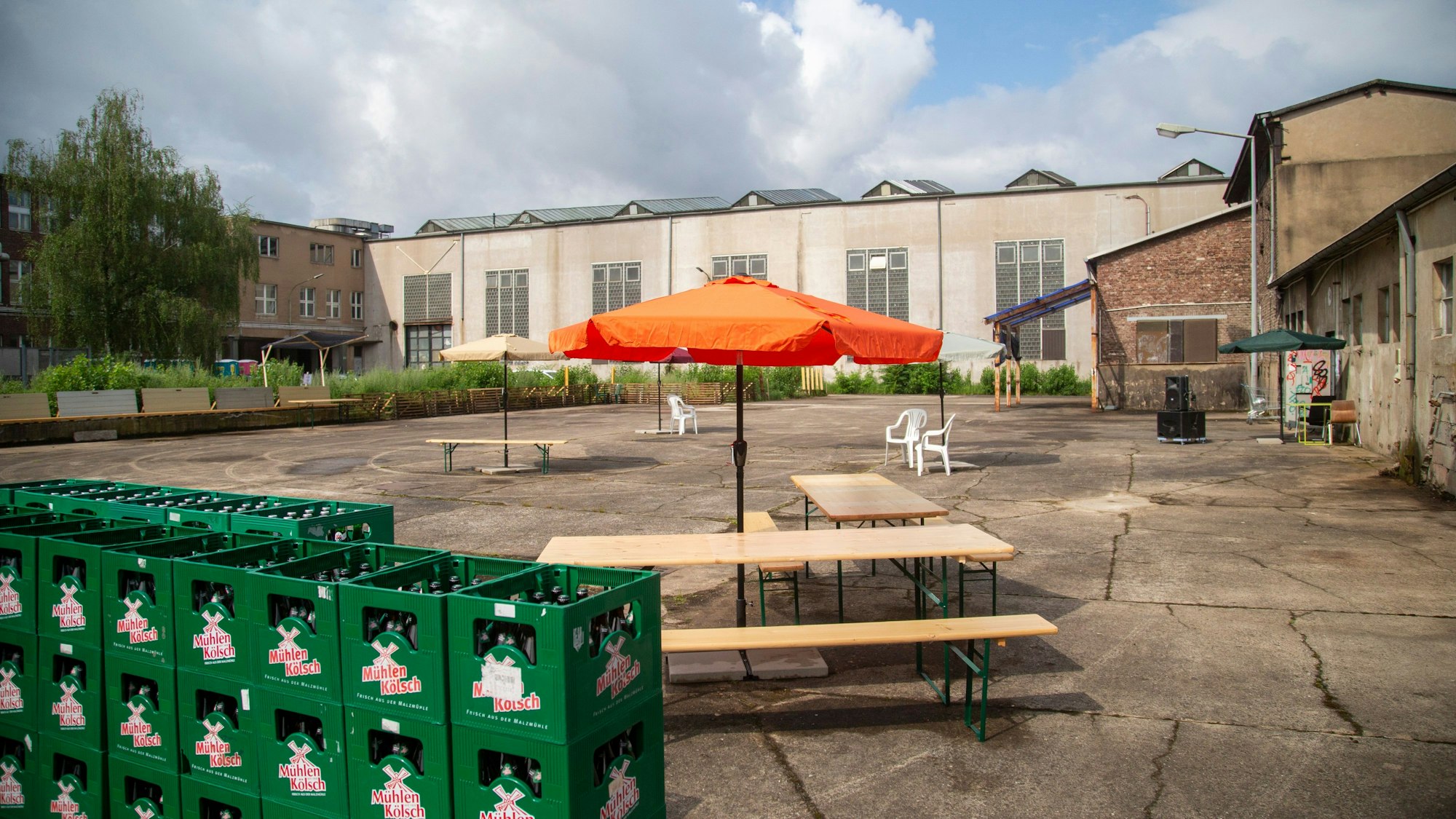 Zum Start sind in diesem Sommer 300 Personen für die Veranstaltungen im Osthof der Hallen Kalk zugelassen. Potenzial für mehr ist vorhanden.