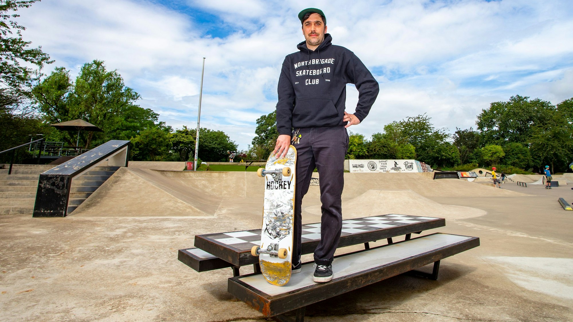 Für mich ist es eine Lebenseinstellung, Kultur: Philipp Ortsiefer schwärmt fürs Fahren auf dem Skateboard.
