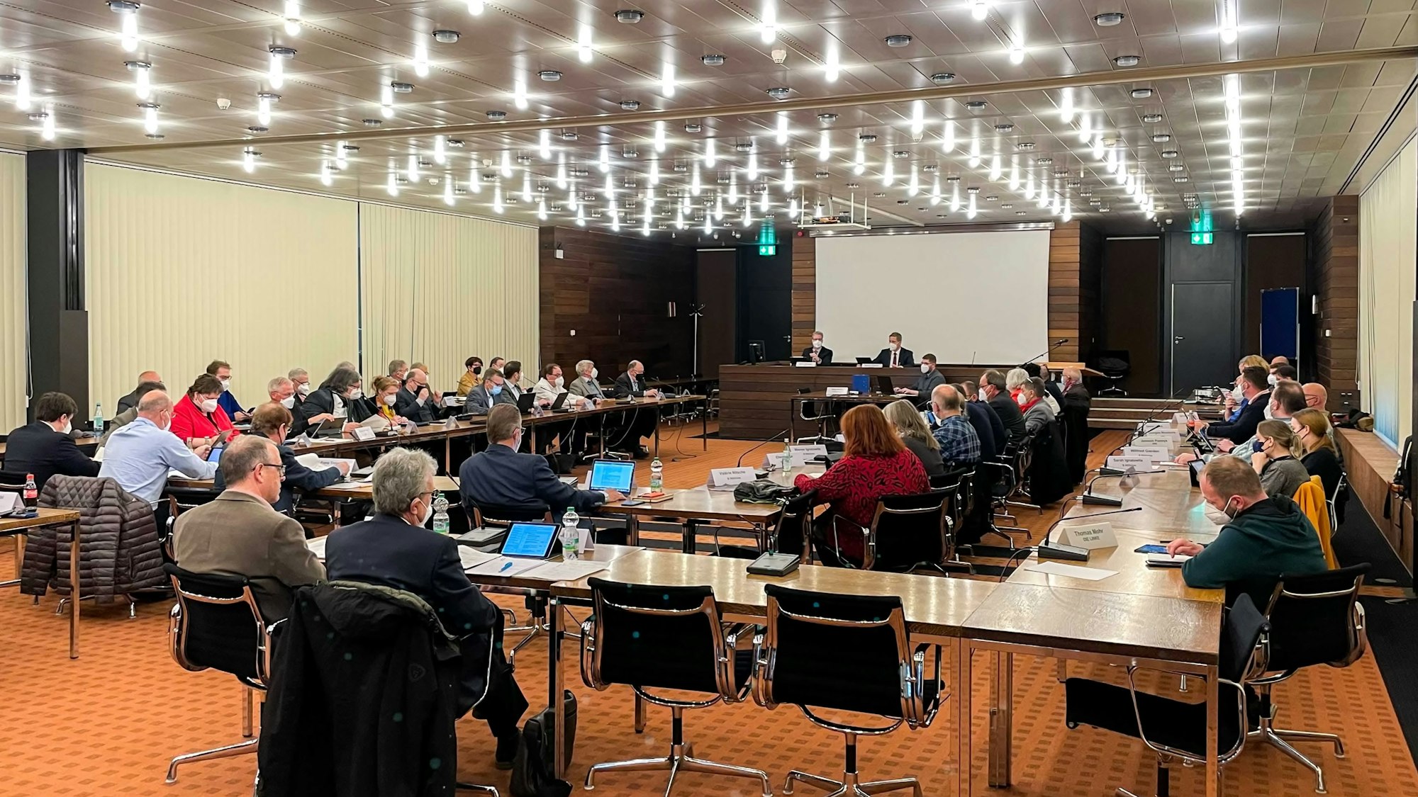 Blick in eine Sitzung des Kreistags.
